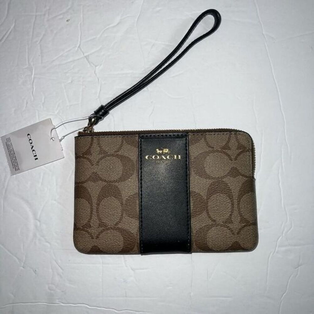 Coach Corner Zip Wristlet In Signature Canvas Khaki Black 58035